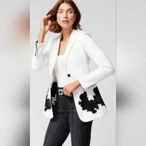 White House Black Market Elegant White Blazer with a Black Lace Contrast👌!